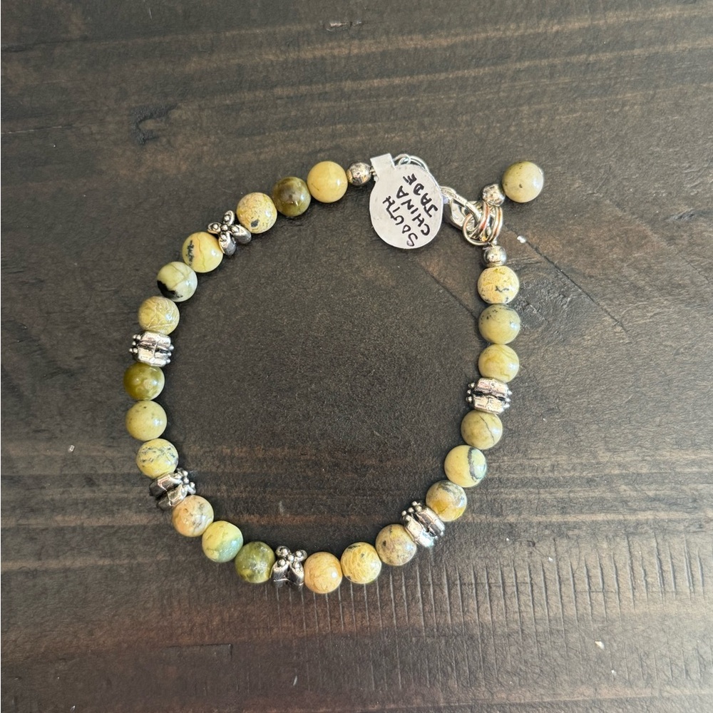 South China Jade Silver and Green Beaded Bracelet